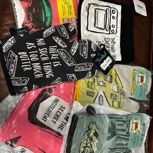 Tacky/Funny/Raunchy Aprons and Pot Holders